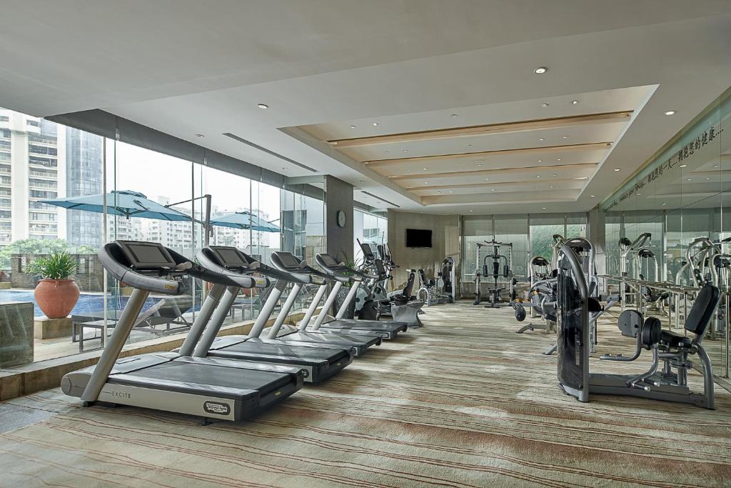 Fitness centrum a/nebo fitness zařízení v ubytování Pan Pacific Xiamen(Near the Ferry to Gulang Island and Metro Station)