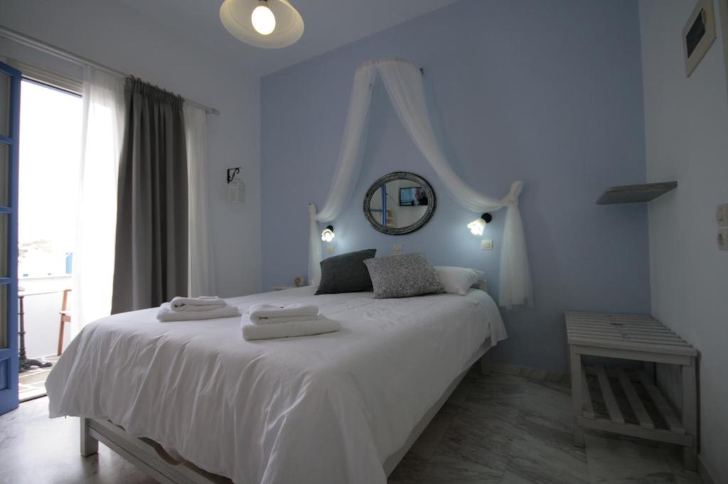Ένα ή περισσότερα κρεβάτια σε δωμάτιο στο Pension Sofia 
