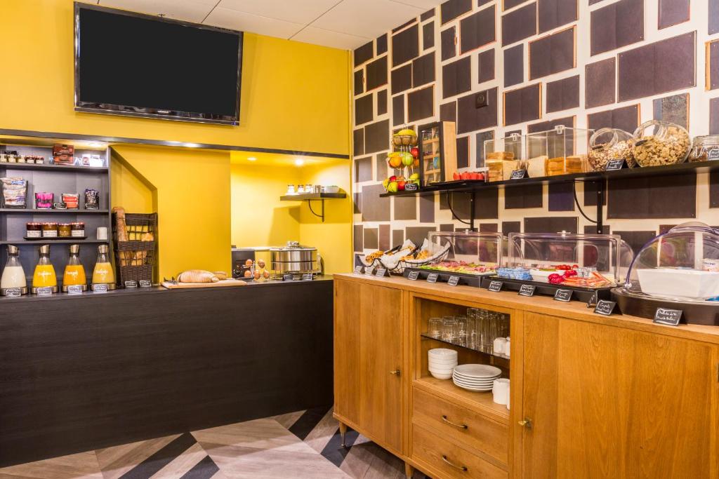 Best Western Hotel Centre Reims - Resim 37