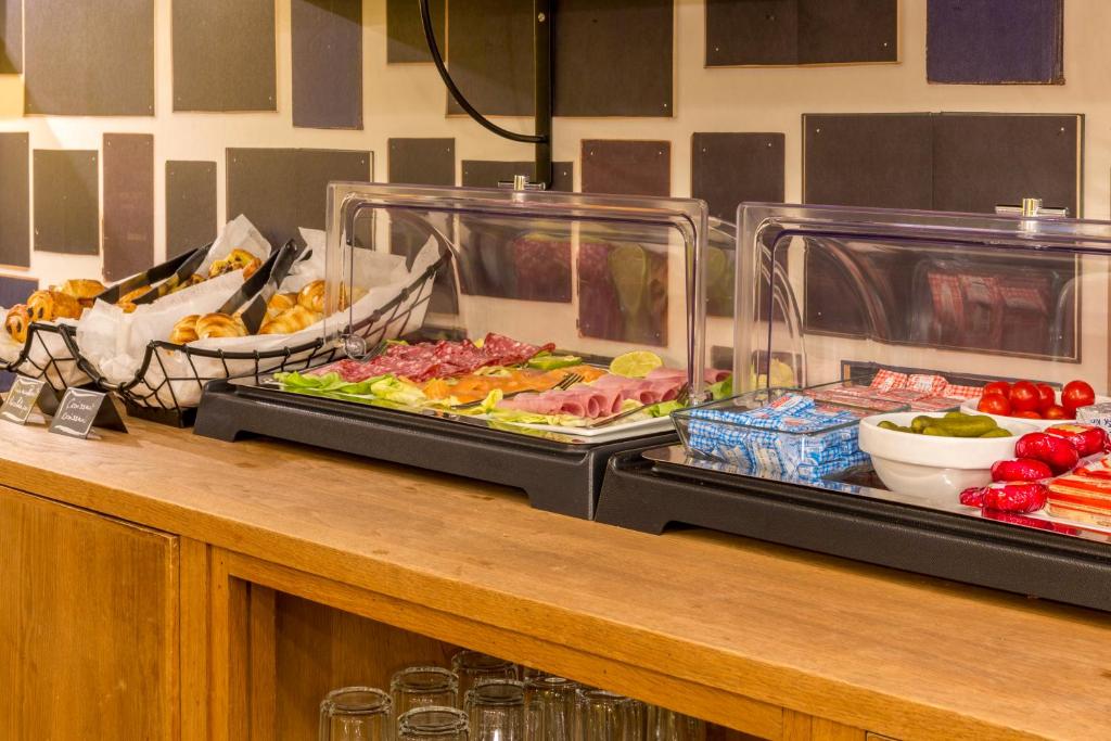 Best Western Hotel Centre Reims - Resim 44