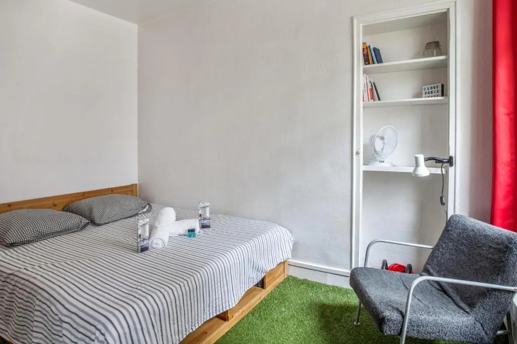Bright and calm flat in the heart of Paris - Welkeys, Paris, Franţa