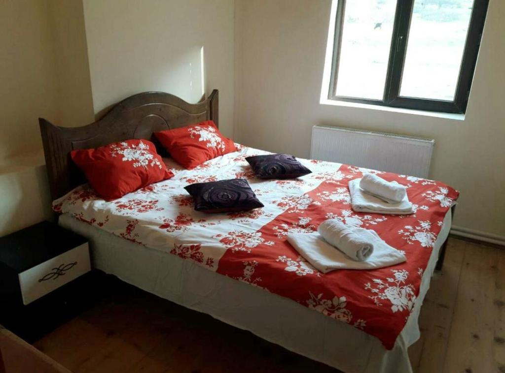 Postel nebo postele na pokoji v ubytování Peak Mazeri Guest House