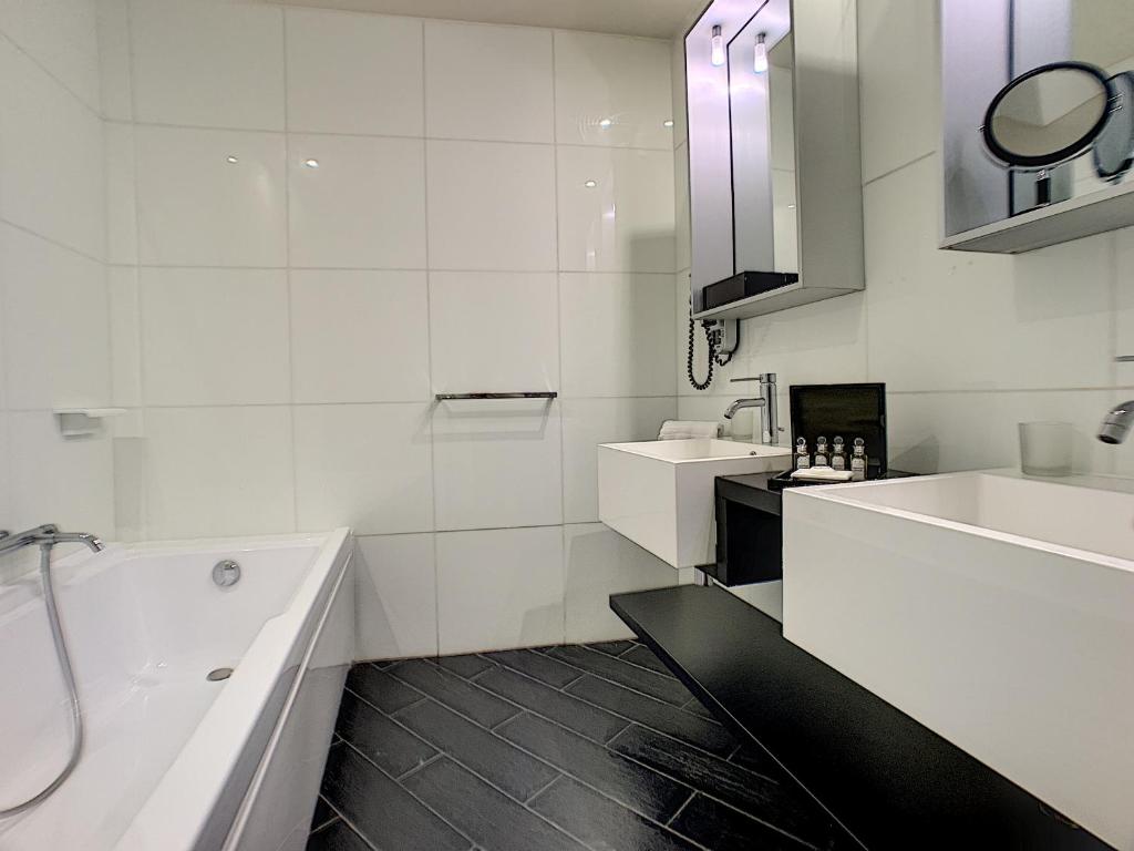 Hotel POZZO DI BORGO - 12