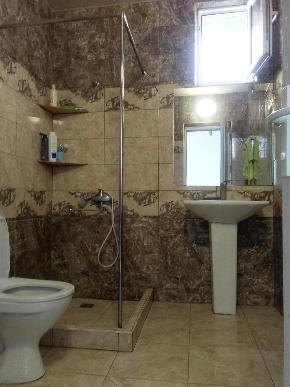 Koupelna v ubytování Str.Agmashenebeli 548