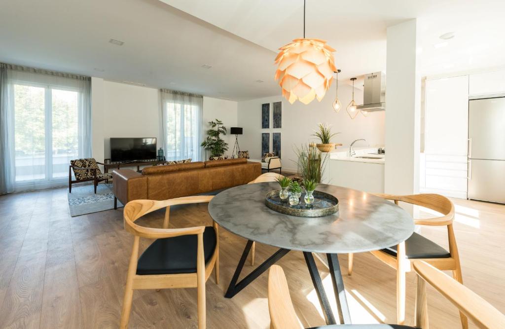 Plaza de España Skyline - 18