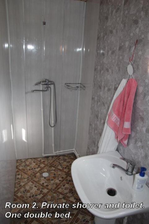 Koupelna v ubytování Guesthouse Nakudurta