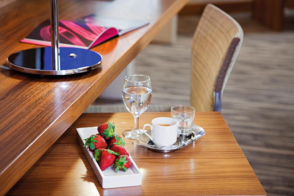 Mövenpick Hotel Geneva - Premium King Room