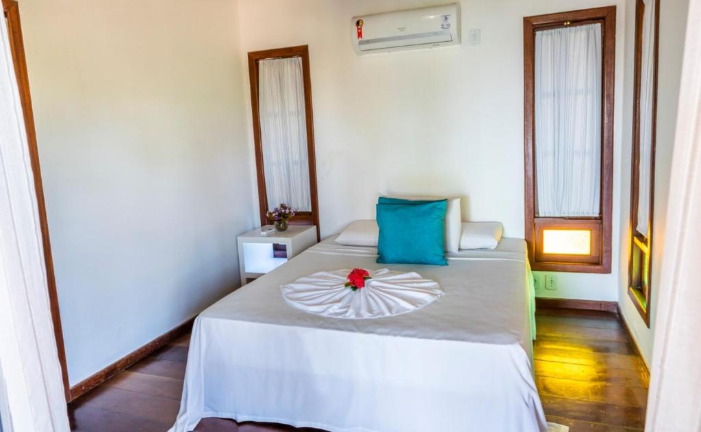 Postel nebo postele na pokoji v ubytování Mar Paraíso Hotel