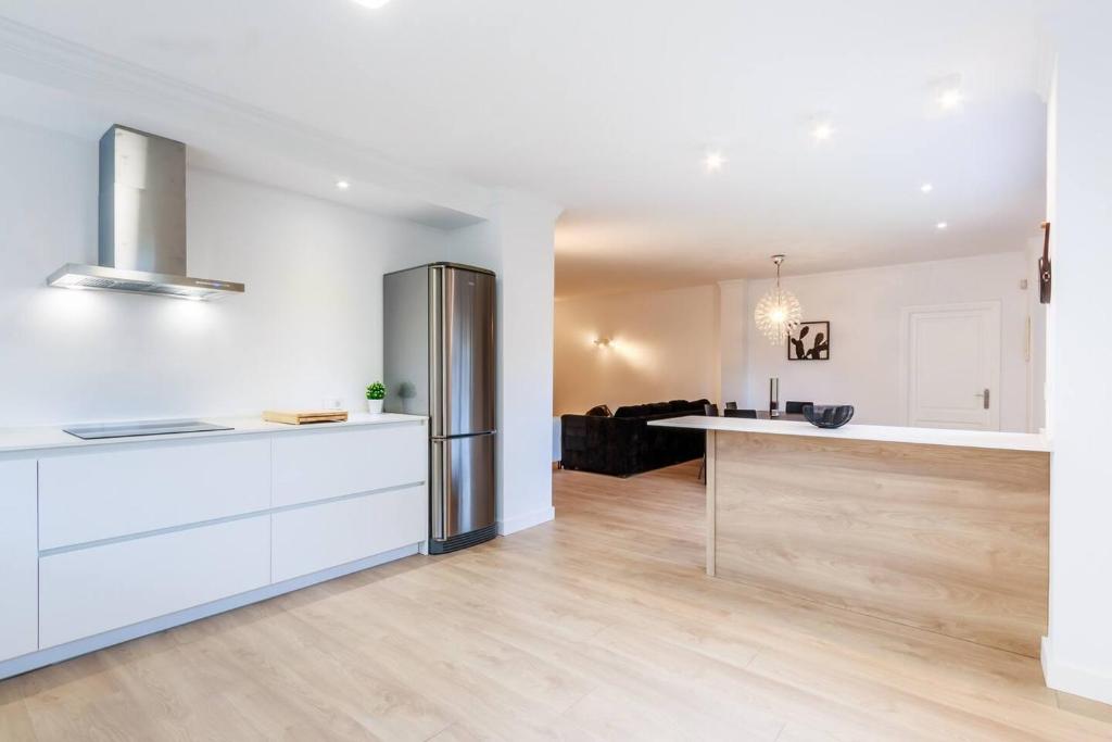 Deluxe Villa Santa Ponsa, Santa Ponsa – Updated 2022 Prices