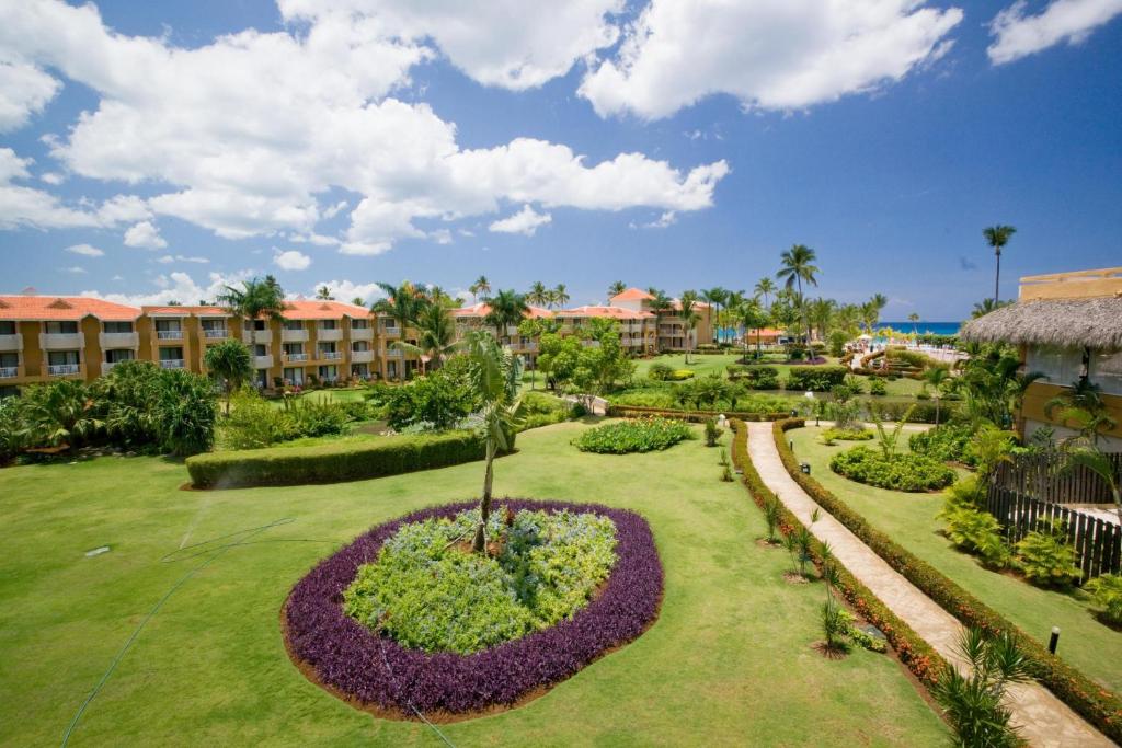 Giardino di Viva Dominicus Palace by Wyndham, A Trademark All Inclusive