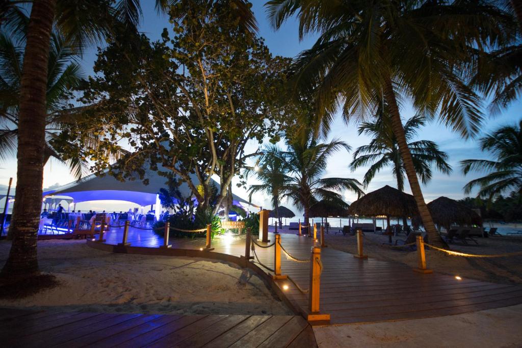 Foto dalla galleria di Viva Dominicus Palace by Wyndham, A Trademark All Inclusive a Bayahibe