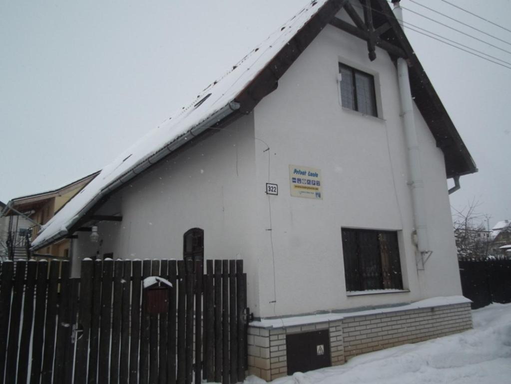 The building in which the homestay is located
