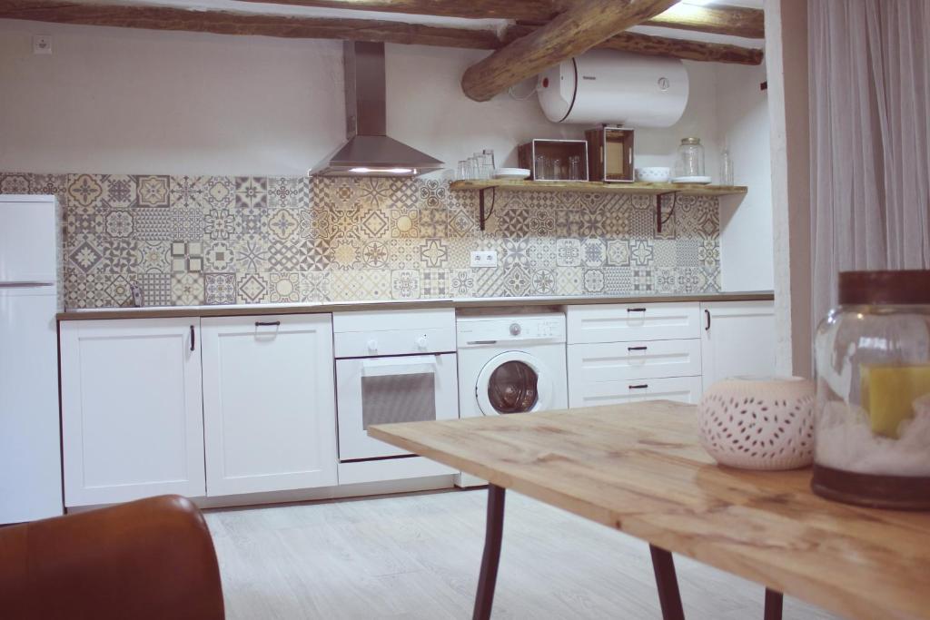 Una cocina o zona de cocina en Casa Rural Teresa