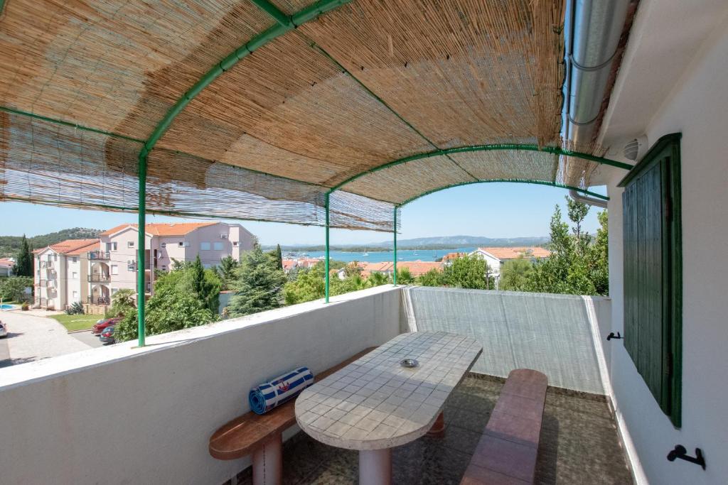 Balkon ili terasa u objektu Apartments Roko i Niko