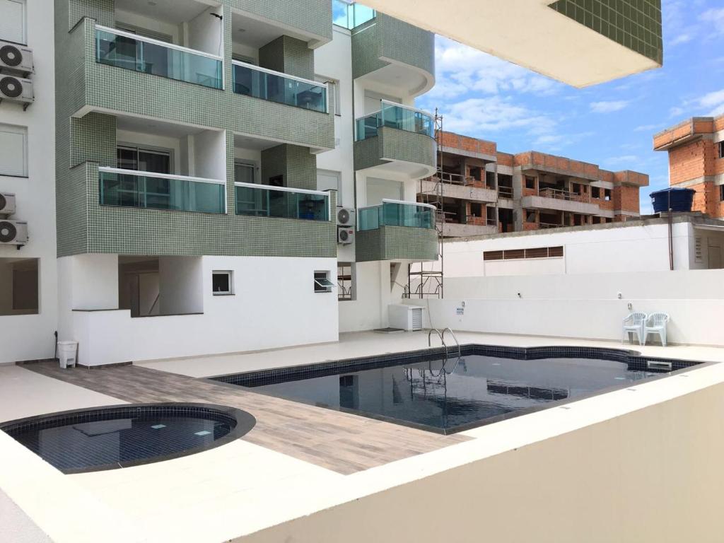  Apartamento no Condominio Solar das Oliveiras Ingleses