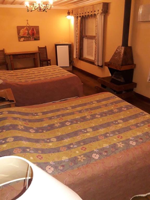 Pousada Quinta dos Pássaros Itaipava - Premium Viervoudige Kamer