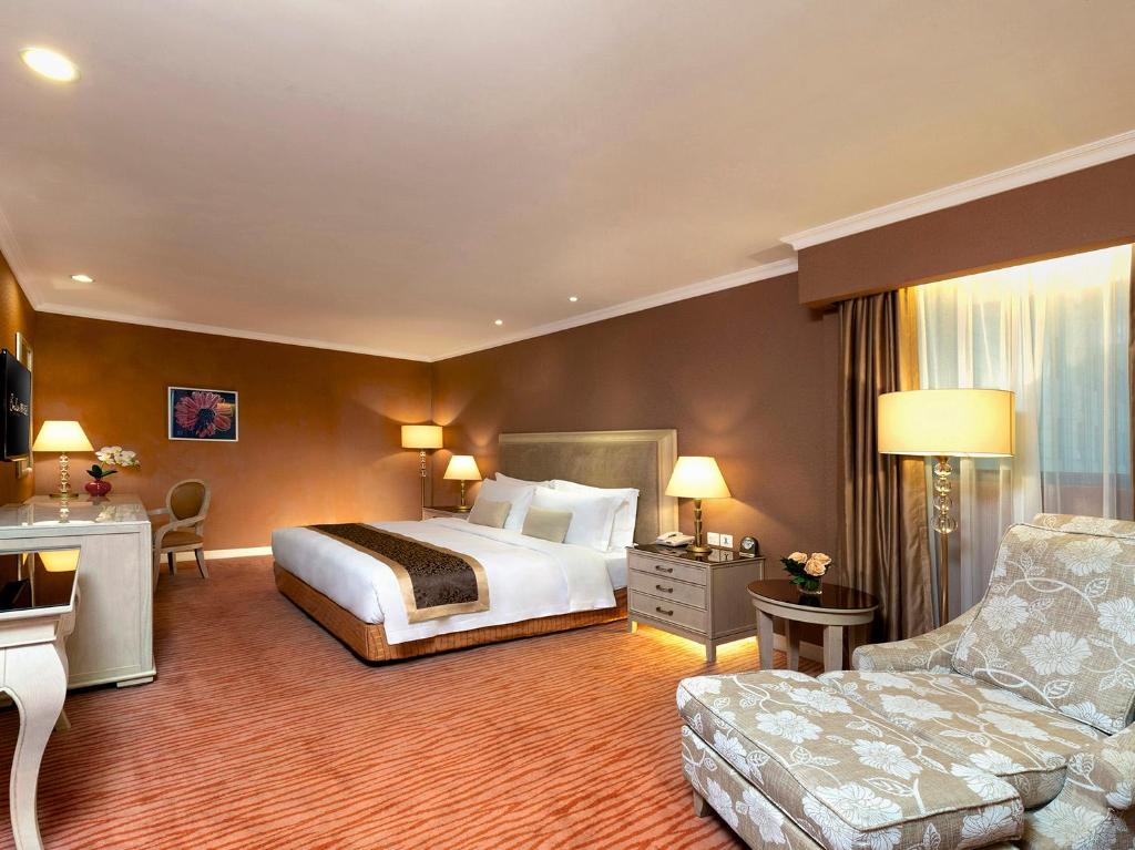 Posezení v ubytování Similan Hotel Zhuhai-Gongbei Port