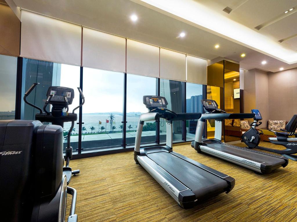 Fitness centrum a/nebo fitness zařízení v ubytování Similan Hotel Zhuhai-Gongbei Port