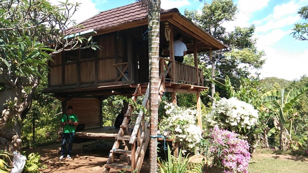 Zahrada ubytování ESA di Kubu Homestay