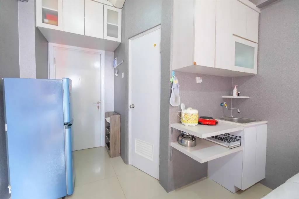 Mini Studio Green Pramuka Apartment By Travelio, Jakarta, Indonezia