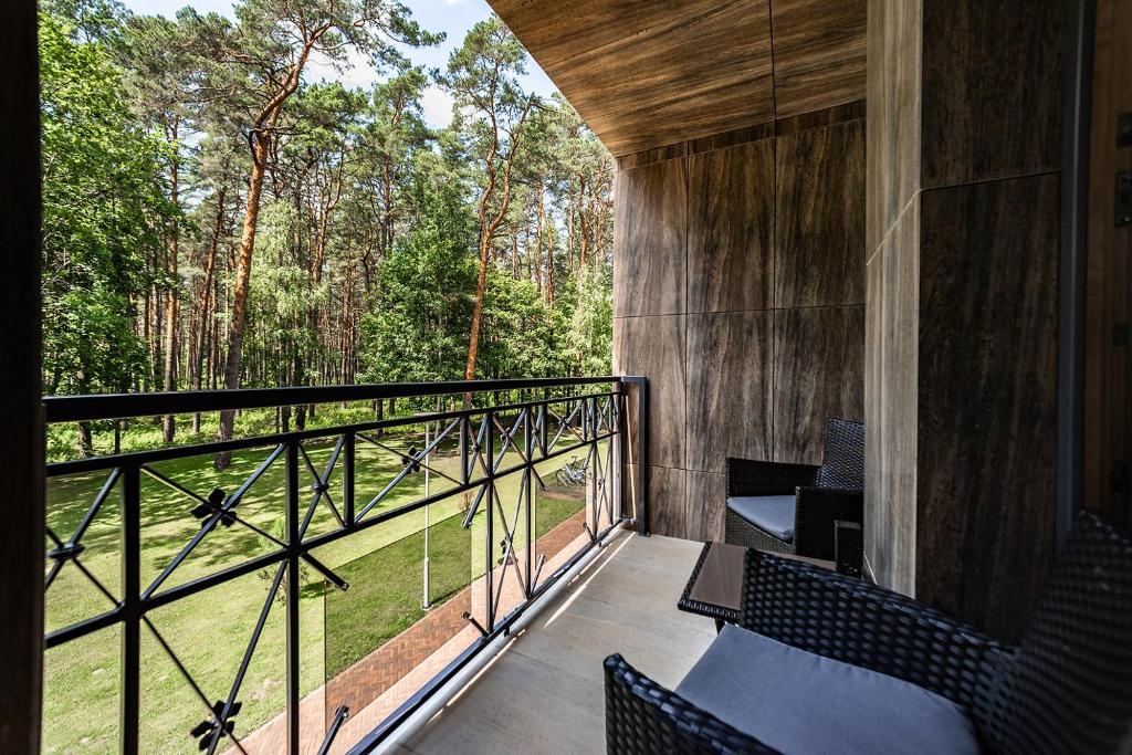Balkón nebo terasa v ubytování FoRest Apartments