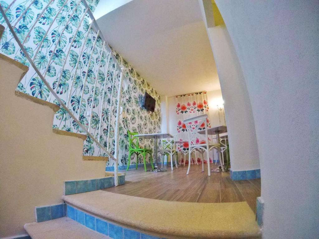 Posedenie v ubytovaní Aramoni B&B