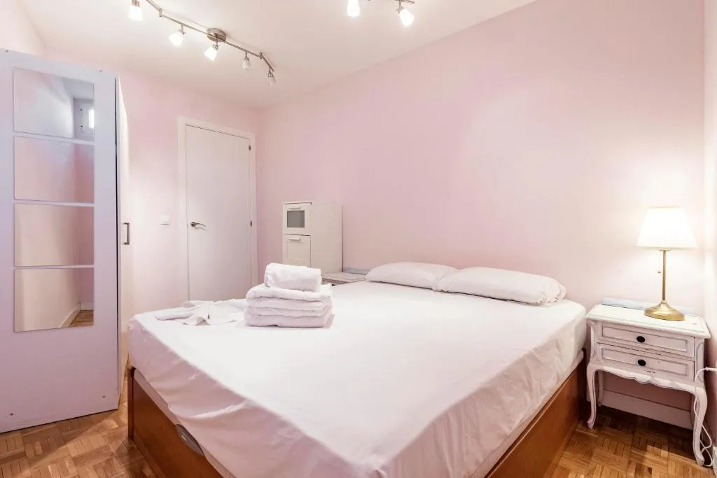 Amplio apartamento en el corazón de Madrid, Madrid, Spania