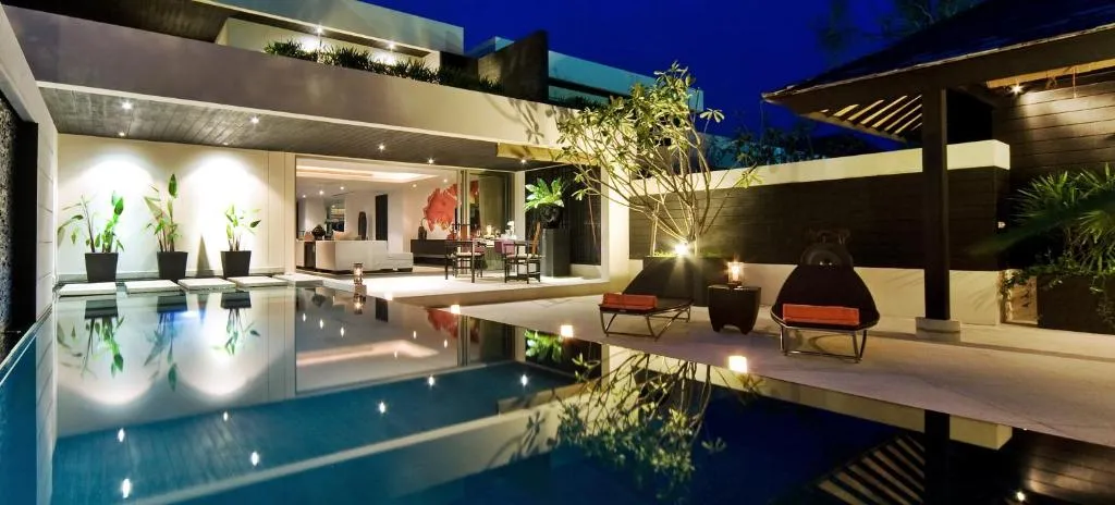 Spa & Pool Penthouse