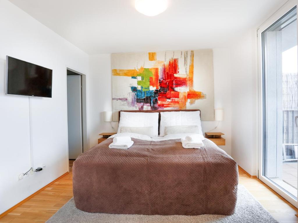 SKY9 Penthouse Apartments - Penthouse Studio With Terrace And City View (Pool)