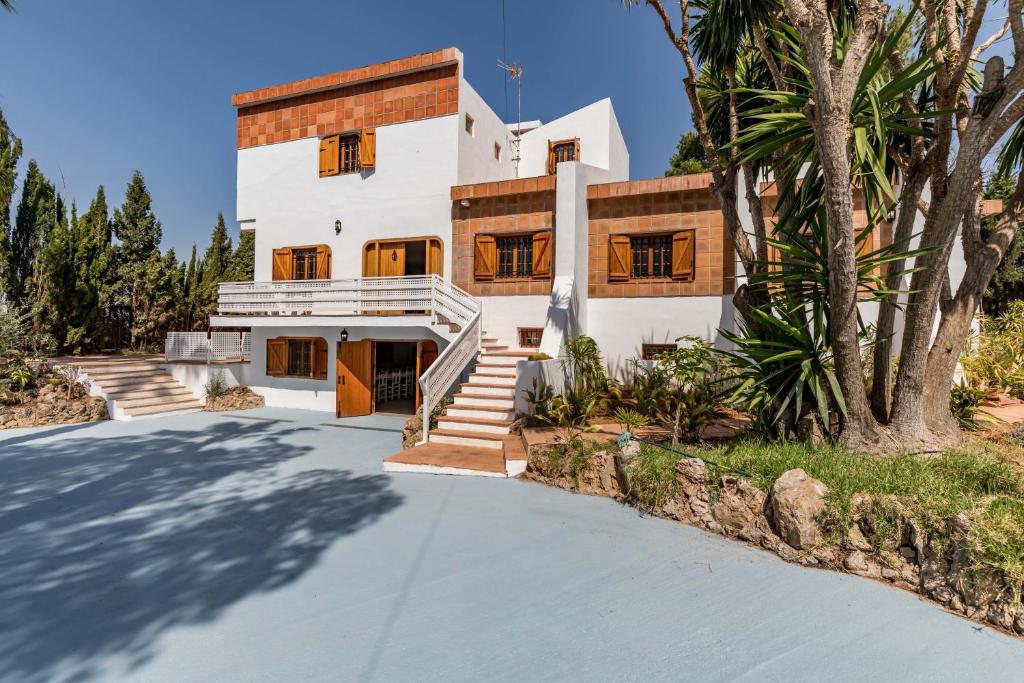 La Colina, Puebla de Vallbona – Updated 2023 Prices