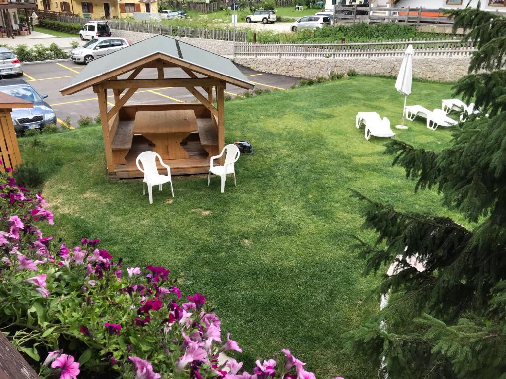 Zahrada ubytování Albergo Garni Edy (B&B)