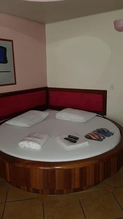  MOTEL PALACE