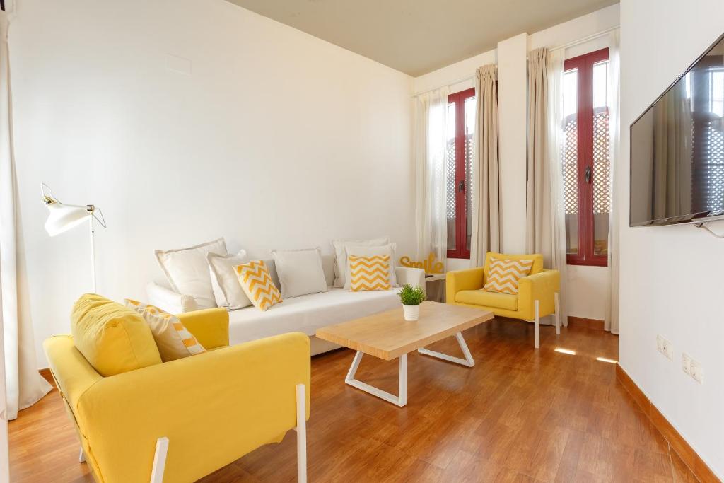 Apartamentos Sherry Center - 