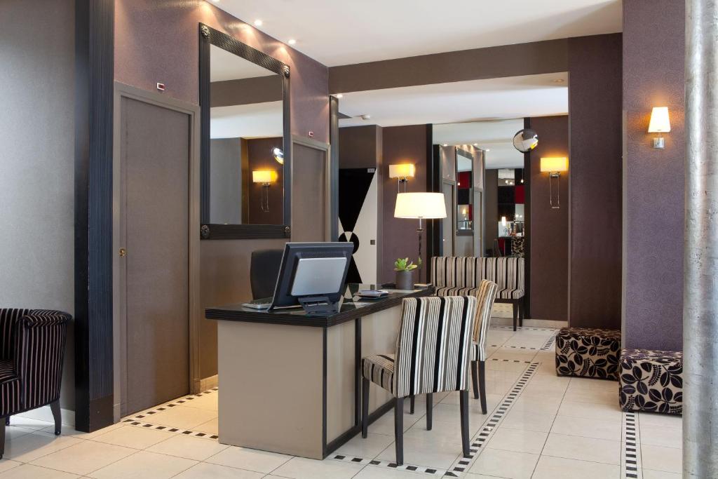 Hotel Eiffel Seine - Resim 5