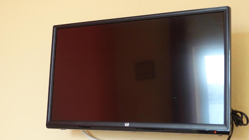 TV a/nebo společenská místnost v ubytování Hostel Andrey