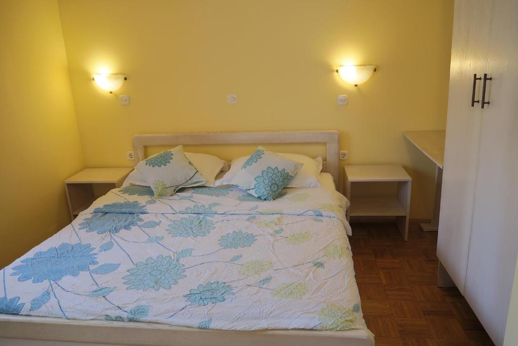 Llit o llits en una habitació de Guest house Ivo