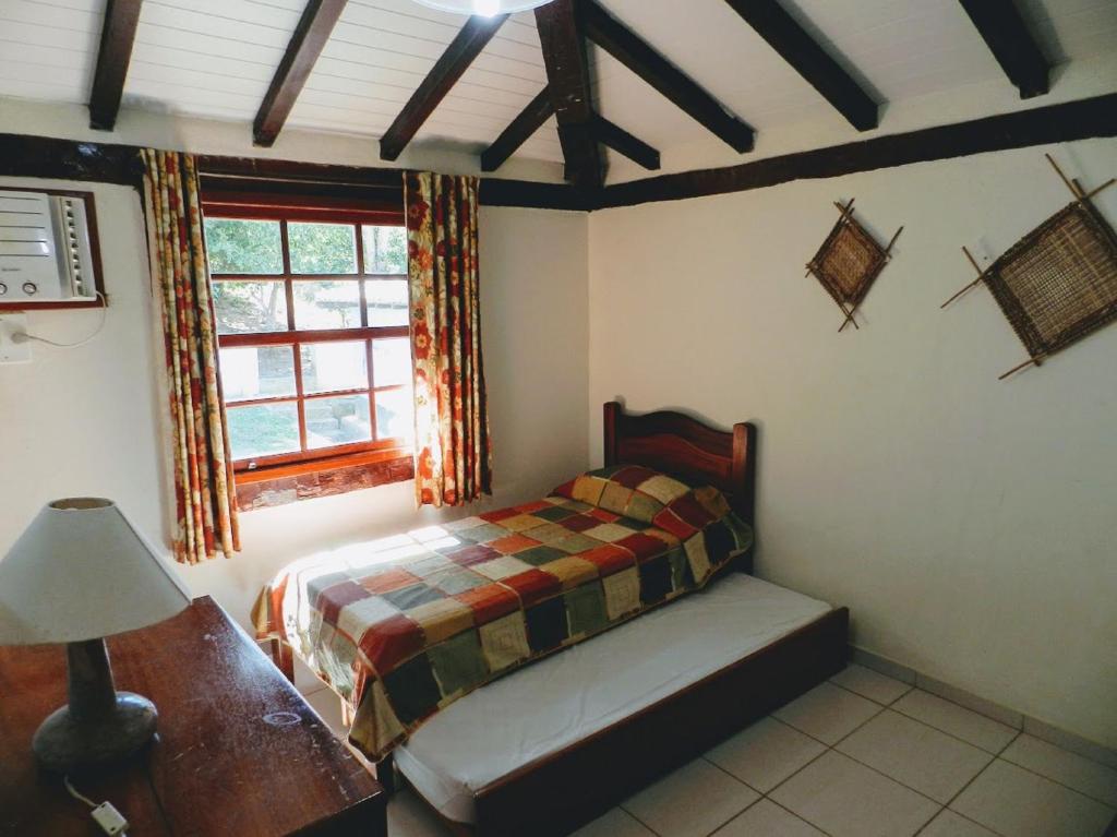  Excelente casa a 150 mts da Praia da Ferradura