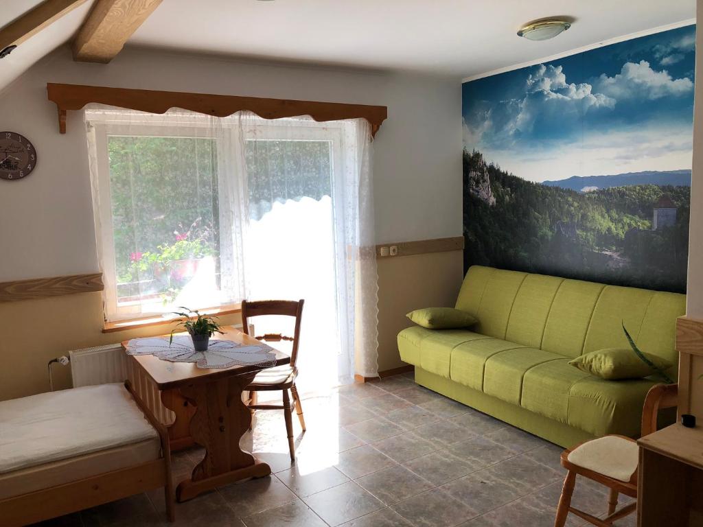 Afbeelding uit fotogalerij van Guesthouse Draga in Begunje na Gorenjskem