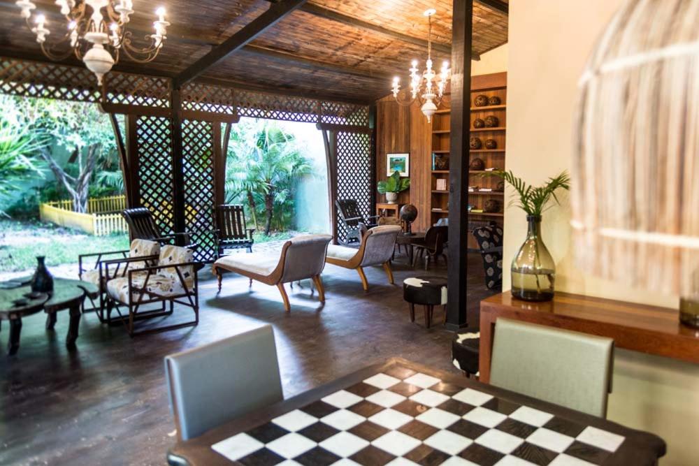 Lara Hotel