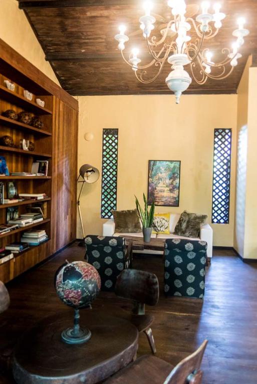 Lara Hotel