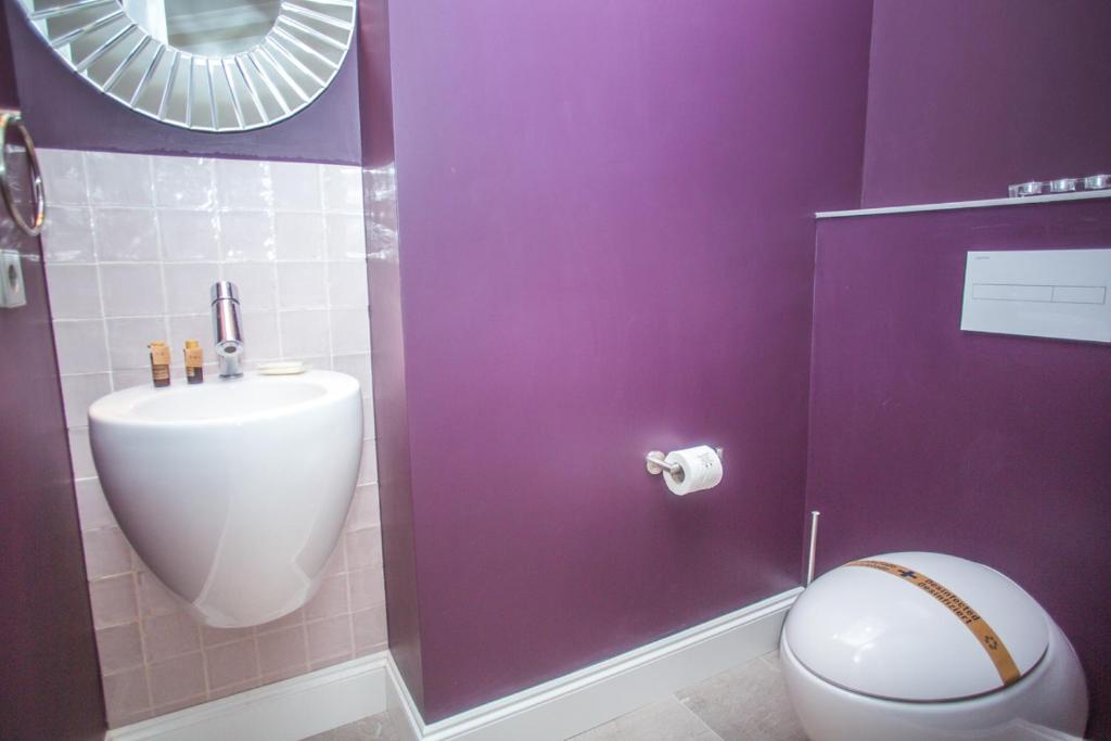 A bathroom at CS1 Villa de lujo a 500 metros de la playa de Sant Pol