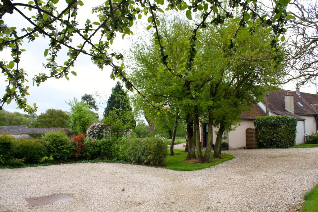 La PASTORALE - Deluxe Double Room