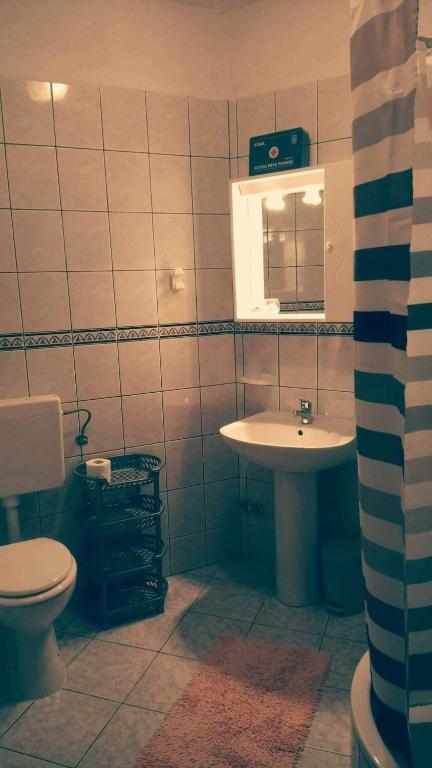 Koupelna v ubytování Apartmani Matiša