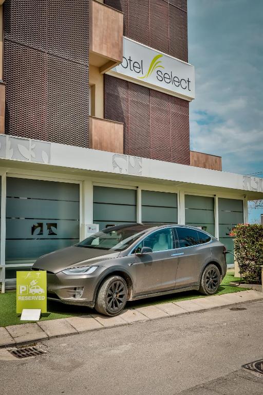 Hotel Select Suites & Spa - Apartments - Resim 45