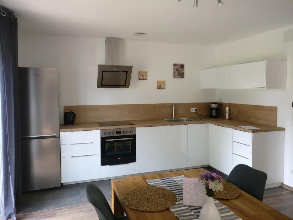Ferienwohnung Ponlach - Apartment With Terrace