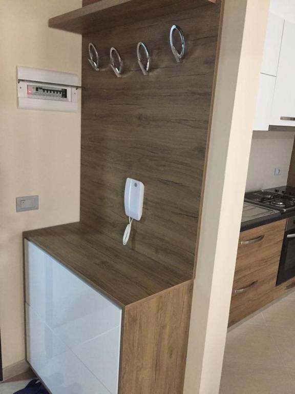 LUX SEAVIEW APARTMENT - Image 11