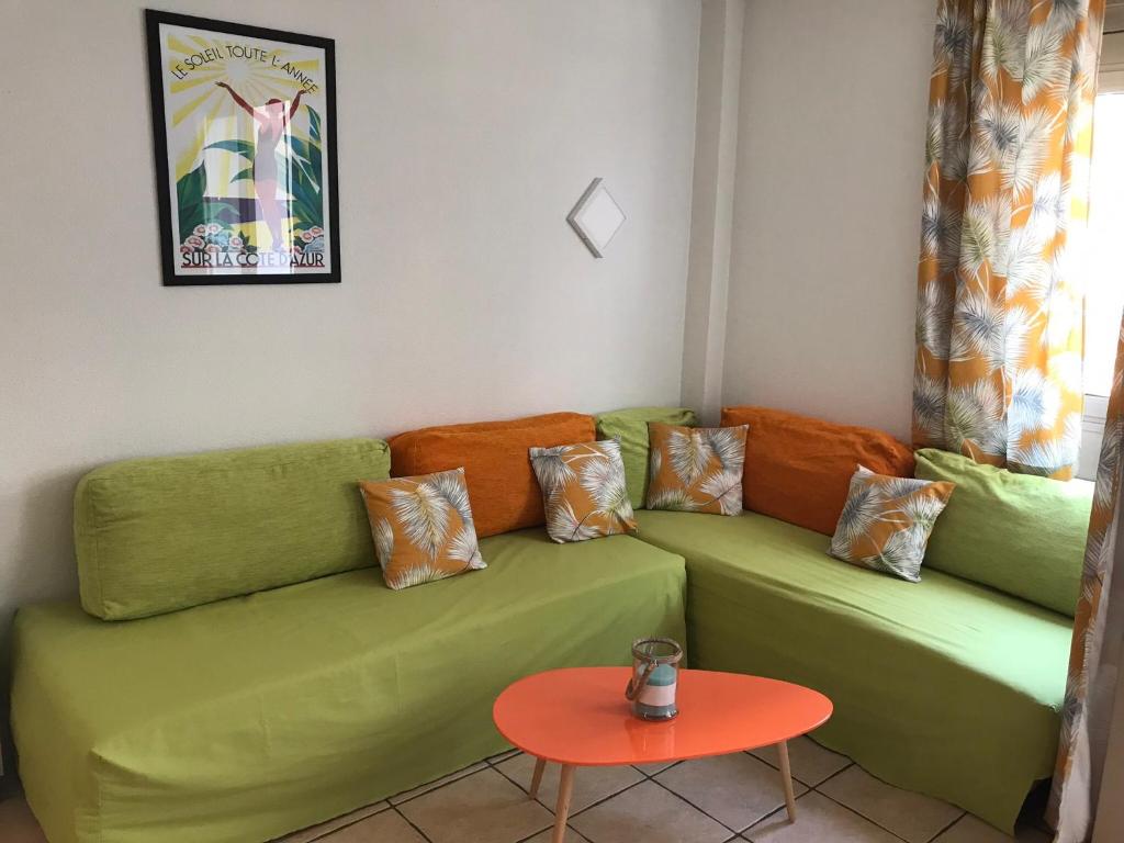 Apartment Studio 25m2 A Juan Les Pins Les Pieds Dans L Eau France Booking Com Apartment Studio 25m2 A Juan Les Pins Les Pieds Dans L Eau France Booking Com