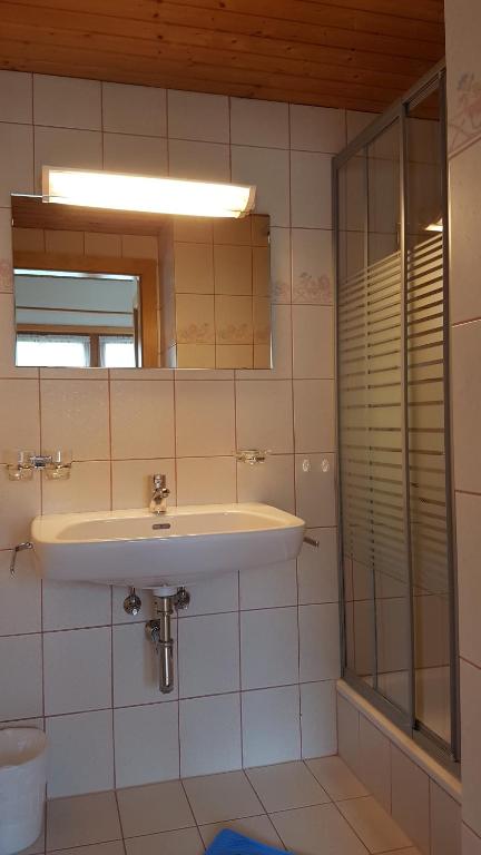 Koupelna v ubytování Appartements Burtscher