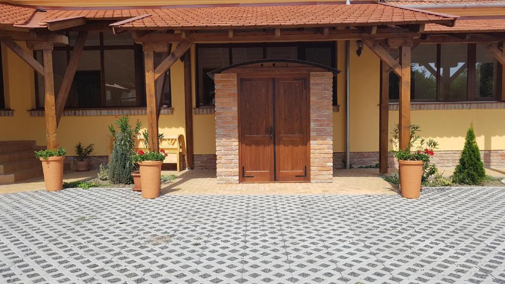 Exteriér alebo vchod do ubytovania Toscana Apartman