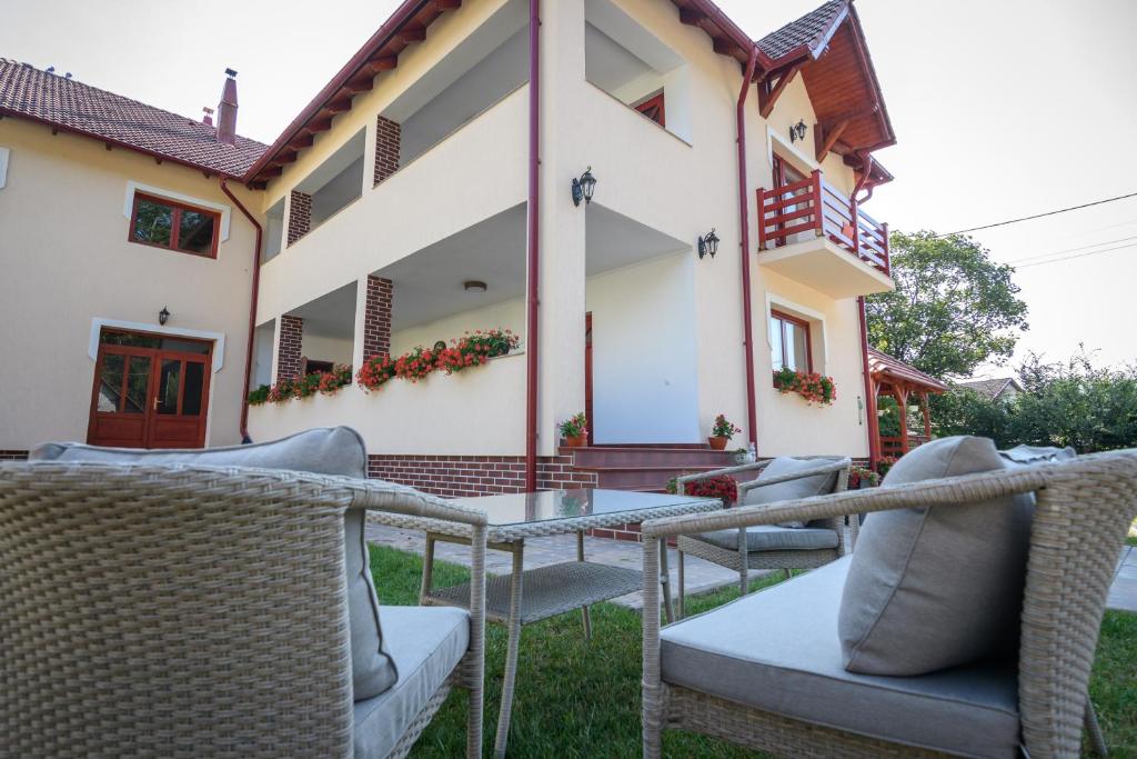 Posezení v ubytování Casa Moldovan